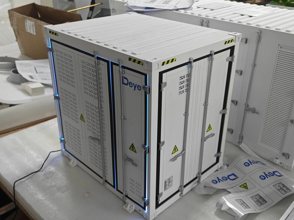 Custom 3D Mockup of Energy Storage Container