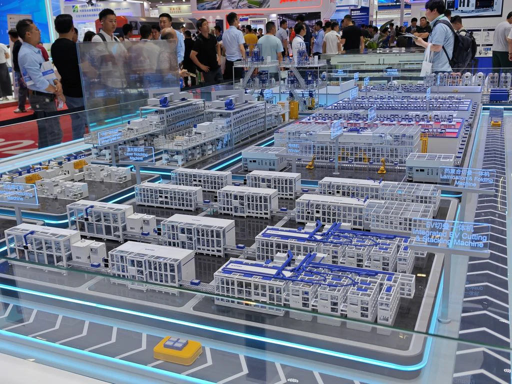 Industrial Scale Model Aesthetics | Middle East vs Western Markets