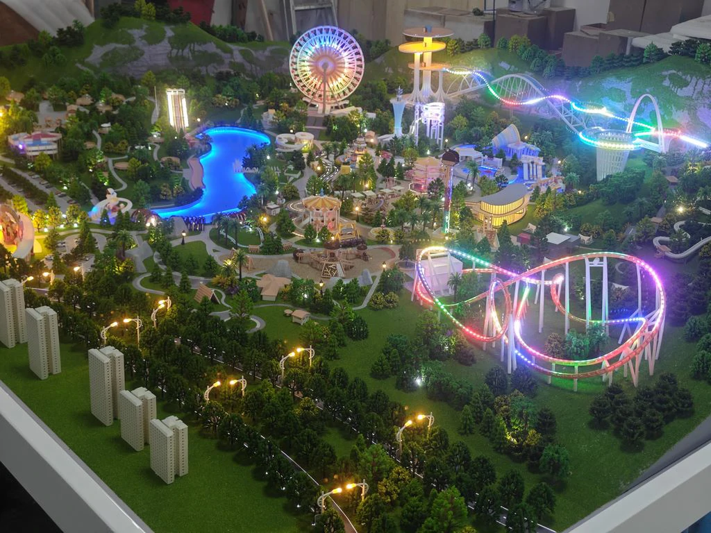 Building Scale Model