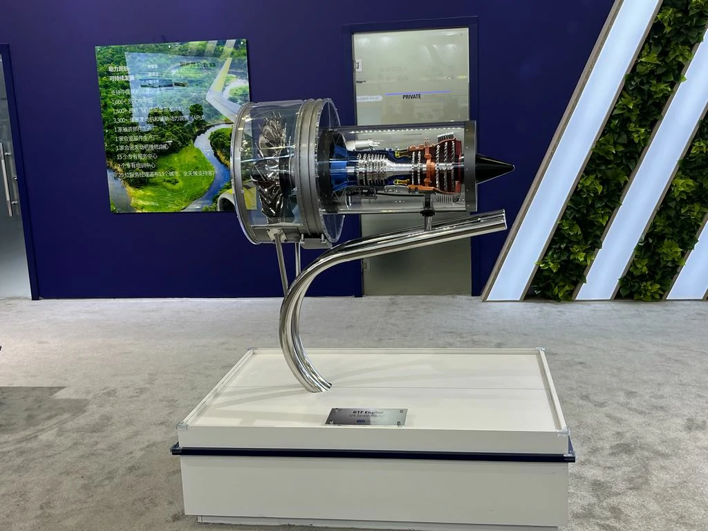 Aircraft Engine Scale Models | Custom Aviation Powerplant Models