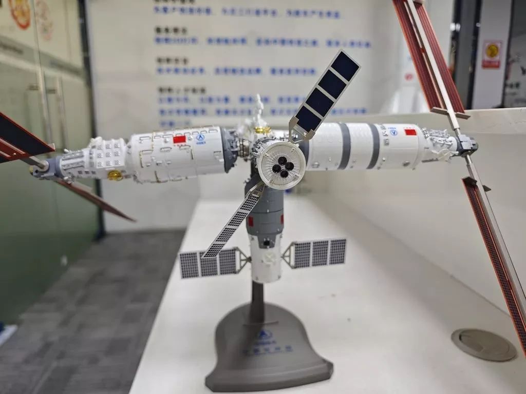 Aviation & Spacecraft Model