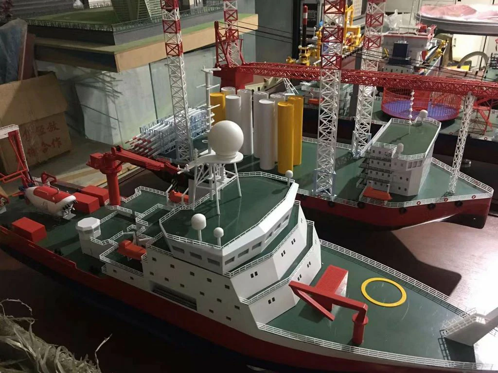 Custom Made 1:18 Scale Vessel Model